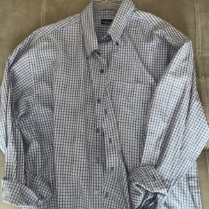 Van Heusen Button Down Shirt Men’s XL Blue Plaid Front Pocket Long Sleeve